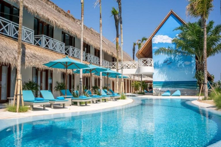 local hotels near attractions